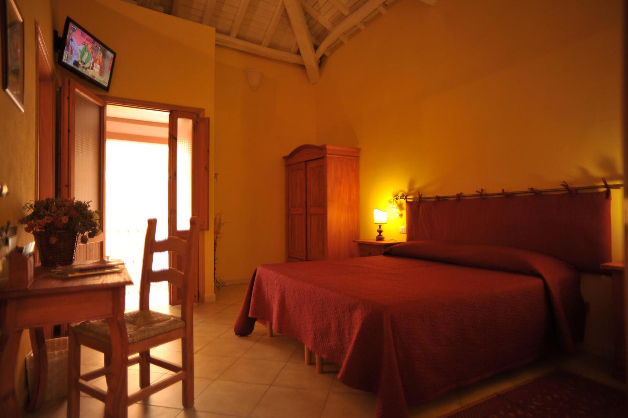 Aldebaran Centro Storico Villa Cagliari Szoba fotó