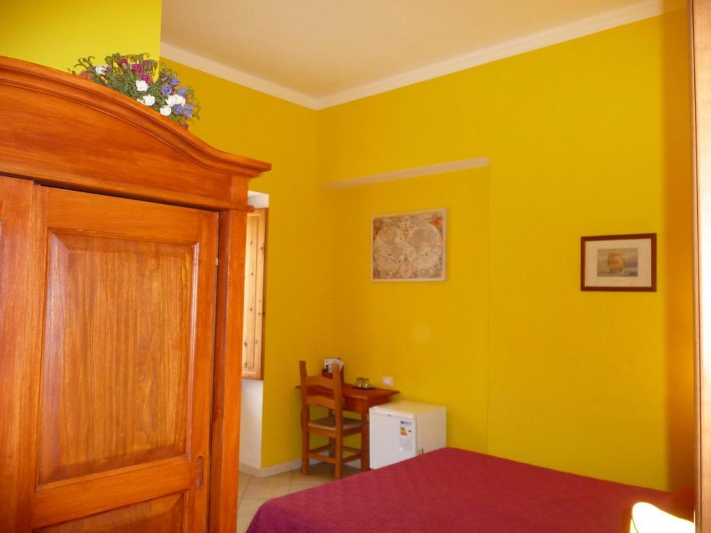 Aldebaran Centro Storico Villa Cagliari Szoba fotó