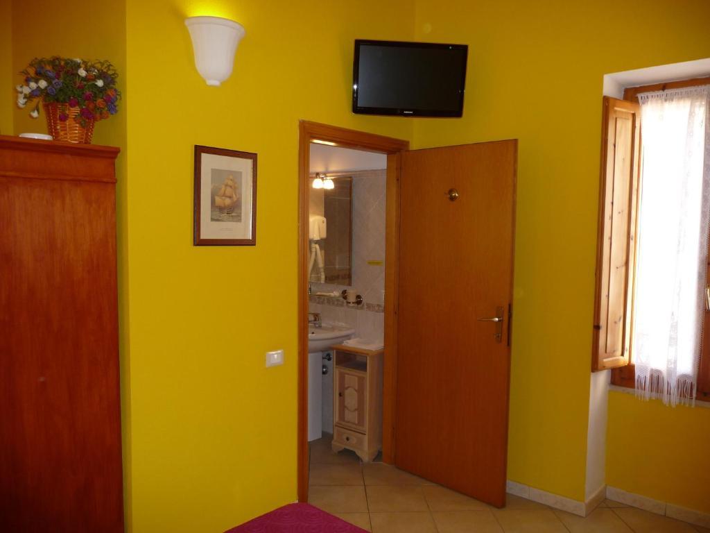 Aldebaran Centro Storico Villa Cagliari Szoba fotó